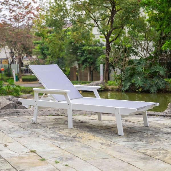 Sandview Polyresin Chaise Lounge by Ultimate Patio