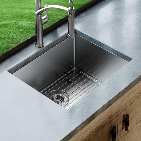 BBQGuys Signature Undermount Stainless Steel 22-Inch Single Bowl Sink W/Grid and Strainer