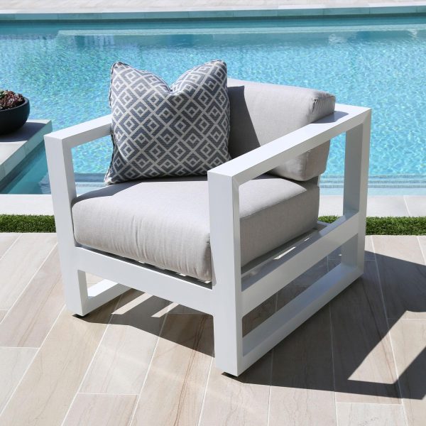 Newport Aluminum Club Chair in Frost/Cast Silver by Sunset West
