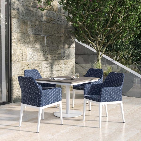 Oland 5 Pc Aluminum Dining Set W/ Vintage Tekwood Table Top in Chalk/Quilted Spectrum Indigo By Oxford Garden